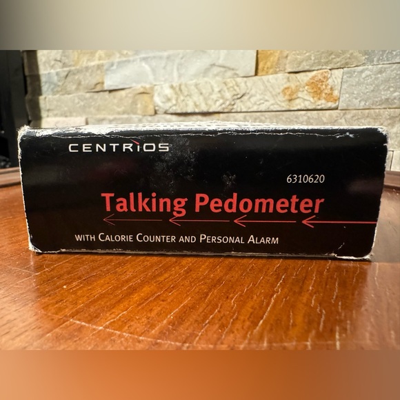 New In Box Centrios Talking Digital Pedometer W/Calorie Counter & Panic Alarm - Picture 4 of 6
